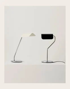 Apex table lamp