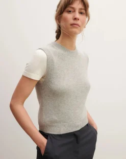 Cashmere Sleeveless Round Neck Sweater