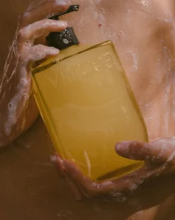 Cedar + Rosemary shower gel refill - 400ml