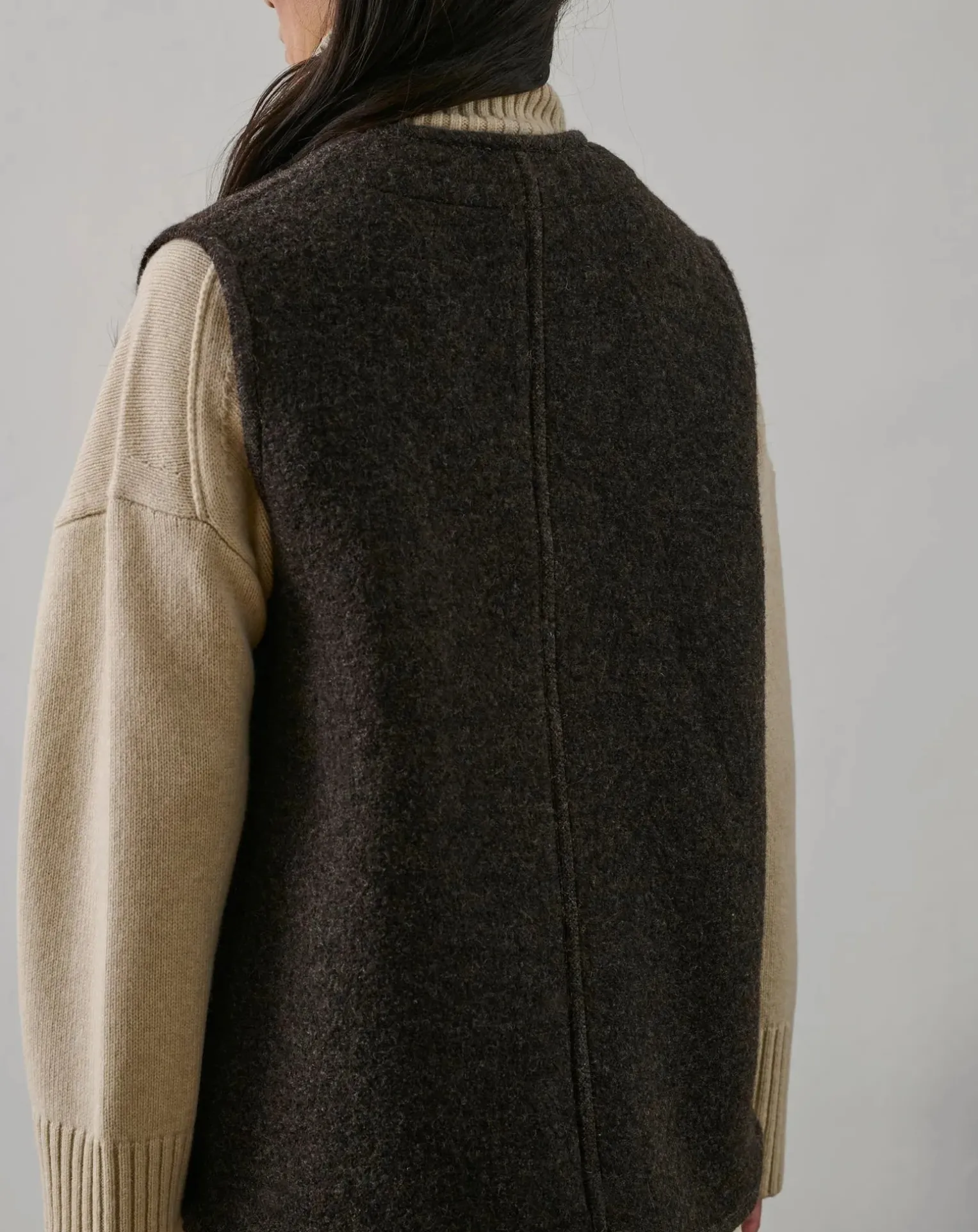 Chicago Virgin Wool Sleeveless Jacket