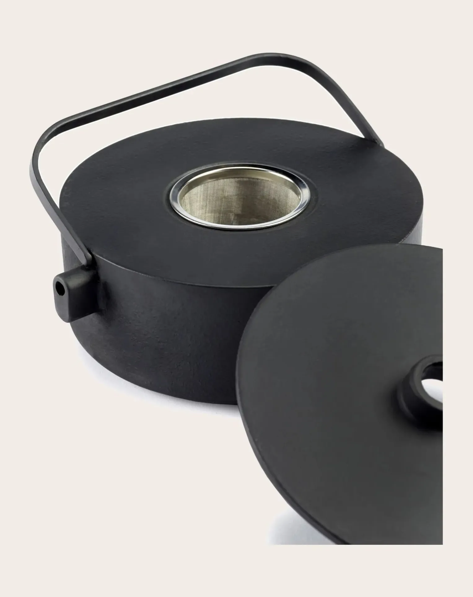 Collage Cast Iron Tea Pot - 1.2 L