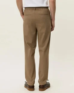 Como Textured Tapered Pants