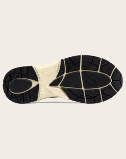 Hyperway Low Suede Sneakers