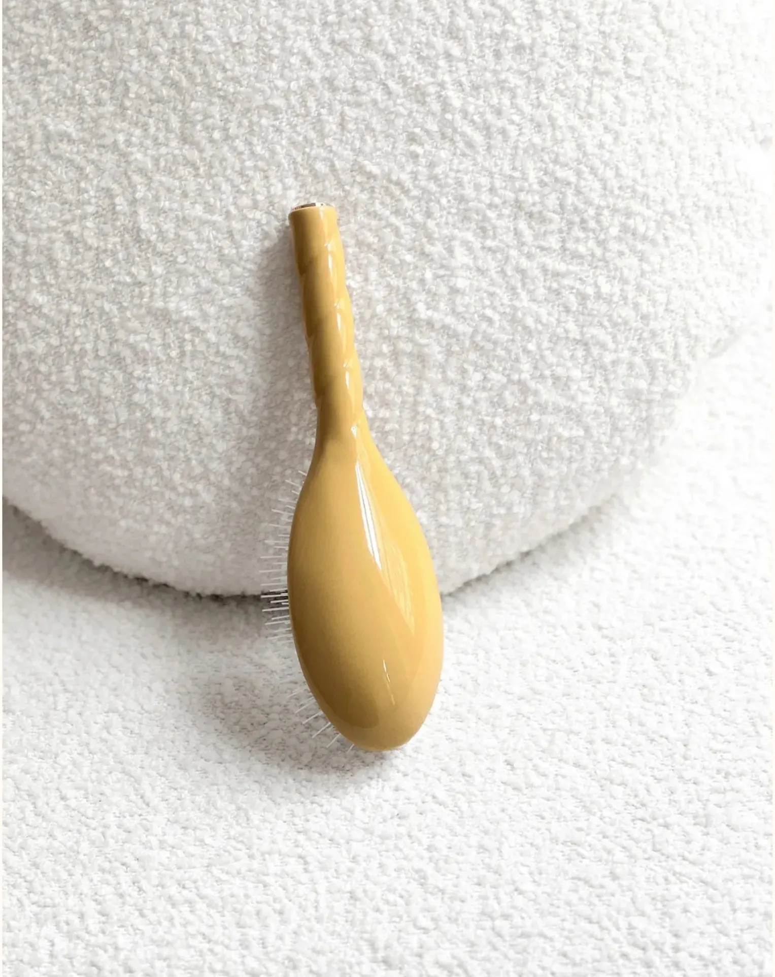 L'intense Hairbrush N°07 - Detangling & Stimulating