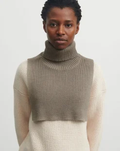 Merino wool collar - Women's collection
