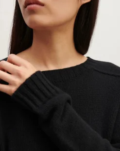 Round Neck Sweater Hammer Sleeve Cashmere