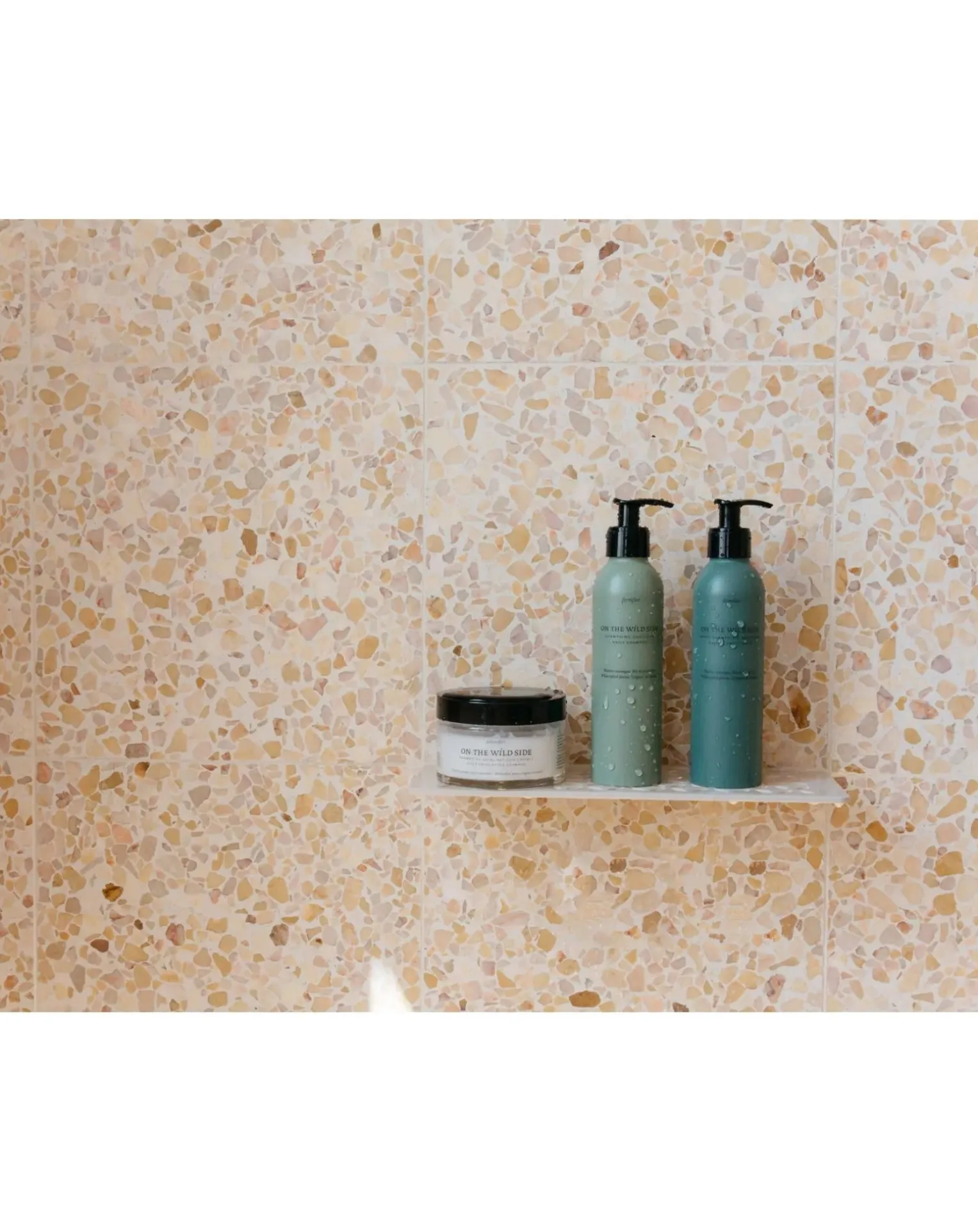 Scalp exfoliating shampoo - 200 ml