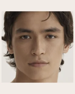 Softlight smoothing foundation