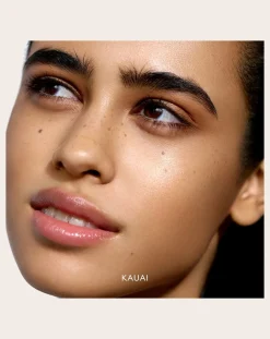 Solar Infusion soft-focus bronzer