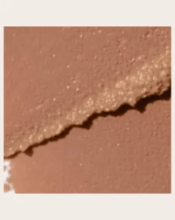 Solar Infusion soft-focus bronzer