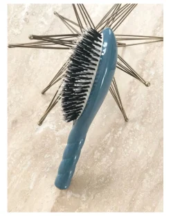 The Essential N°02 Hairbrush - Care & Detangling