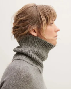 12-thread Cashmere Rib Choker