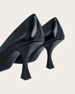 Viva Textured Leather pumps