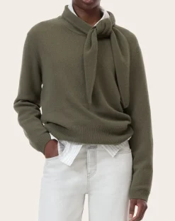 Wool lavallière neck sweater