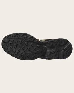 XT-WHISPER HOLIDAY sneakers